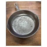 Cast Iron Wagner 8 ï¿½ Skillet