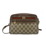 GUCCI GG Supreme Canvas Shoulder Bag
