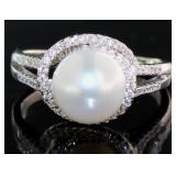 Beautiful 8 mm Pearl Designer Ring