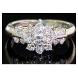 Platinum Brilliant Natural VS Diamond Ring