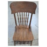 6 Oak Chairs