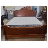 King Pulaski Edwardian 5-Piece Bedroom Group