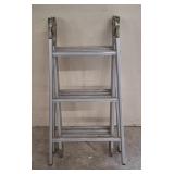 Fold up ladder