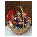 Basket Raggedy Ann  dolls