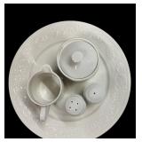 Farberware ALSACE Complete Service for 8 Dish Set