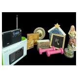 Eton AM FM Radio w