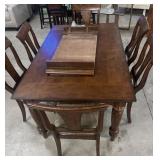 Klaussner Table And Six Chairs With Leaf