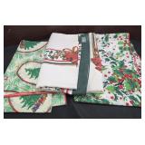 3 Vintage Table Linens