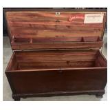 Lane Cedar Trunk ( Missing One Leg)