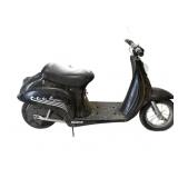 Razor Mioped wï¿½ Charger