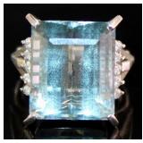 Platinum 13.90 ct Natural Aquamarine & Diam. Ring