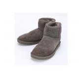 UGG Classic Mini Short Sheepskin Boots Size 6