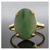 14kt Gold Vintage Natural Jade Estate Ring