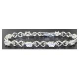 Beautiful 2.00 ct White Topaz Heart Bracelet