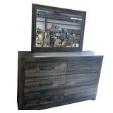 Drystan Dresser wï¿½ Mirror (Needs Handles)