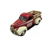 Replica 1947 Studebaker Case