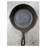 #5 8 in Cast Iron Skillet
