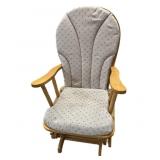 Preowned Glider Rocker