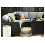 Ashely Beachcroft 3-Piece Outdoor Sectional
