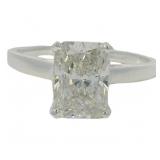 Radiant Cut 2.01 ct Diamond Solitaire Ring