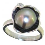 Platinum Gray Pearl & Natural Diamond Ring