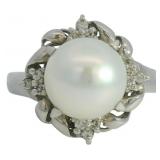 Platinum White Pearl & Natural Diamond Ring