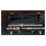 Yamaha YFL-221 is a popular student-model flute