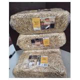 HARVESY LARGE STRAW BALE 9 IN X8 IN X 20 IN