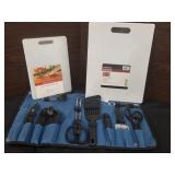 KITCHEN SET AND CUTTING BOARDS