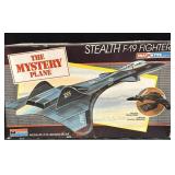 STEALTH Fighter Model Kit