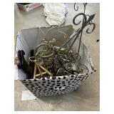 Box Full Plate Displays & More