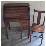 KIDS ROTOP DESK AND CHAIR