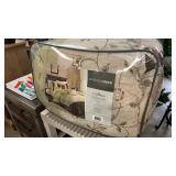 Queen - Madison Park Comforter Set