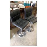 Ashley Adj Height Gas Lift Bar Stool