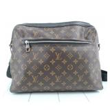 Louii Vuitton Monogram Macassar Torres Bag