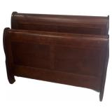 Estate Q Bed, Dresser & Mirror & 2 Night Stands