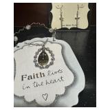 Faith Lives In The Heart Nevkkace & Crystal