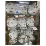 (44) PCS Norleans Moss Rose China Set