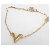 Louis Vuitton Essential V Bracelet