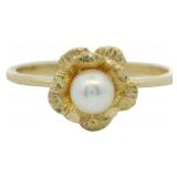 10kt Gold Pearl Flower Ring