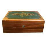 Lane Cedar Bible Box wï¿½ Key
