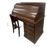 Roll Top Desk w' Chair