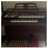 Estate Thomas California 263 Organ