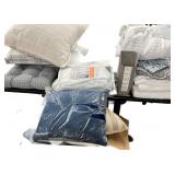 COME SEE Lot Deal New-Pillows, Comforter, Beach