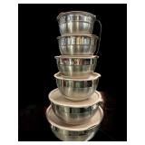 New (6) Stainless Steel Bowls wï¿½ Lids, Measuring