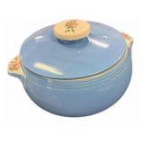 Hall Superior Bowl wï¿½ Lid Rose Parade