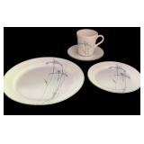 16 Pc Service for 4 Corelle Shadow Iris