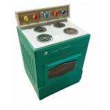 Suzy Homemaker Toy Stove