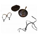 Antique Spurs, Nutcracke, Cap