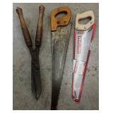 (3)PCS Two Hand Saws And Garden Trimmers